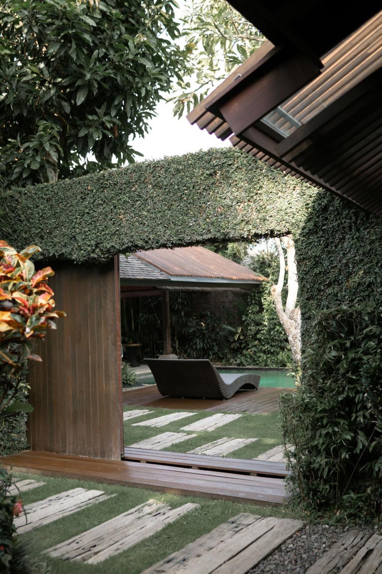 Two Units of Interconnecting One-Bedroom Premier Pool Villas