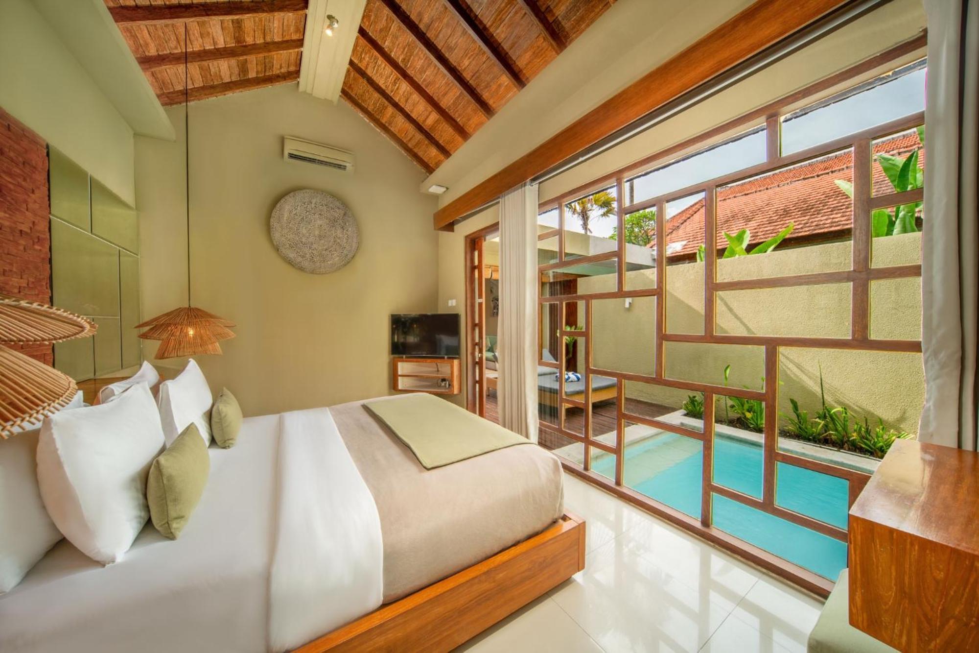 Grand One-Bedroom Villa Private Pool & Bathtub
