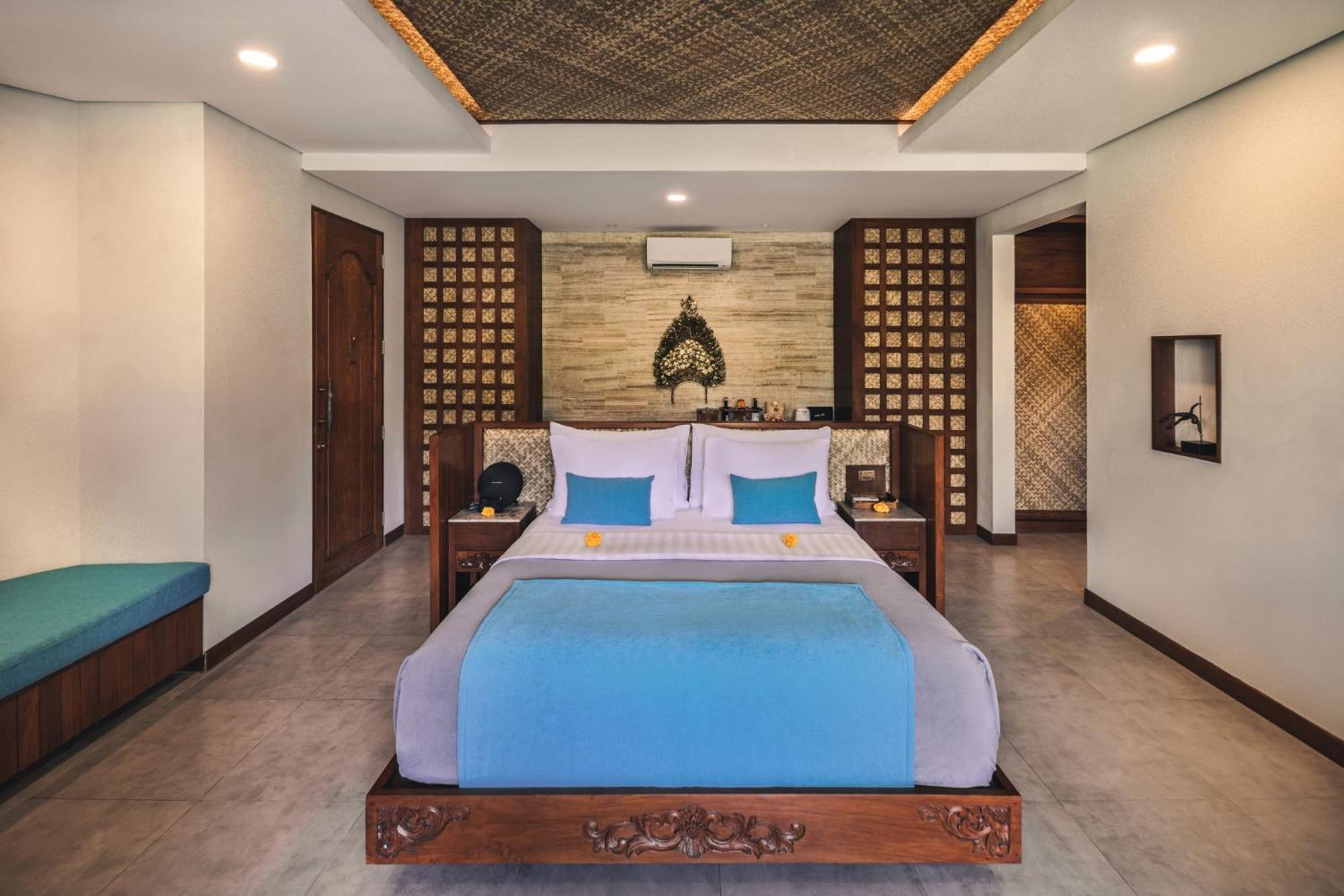 Aksari Suite Bathtub