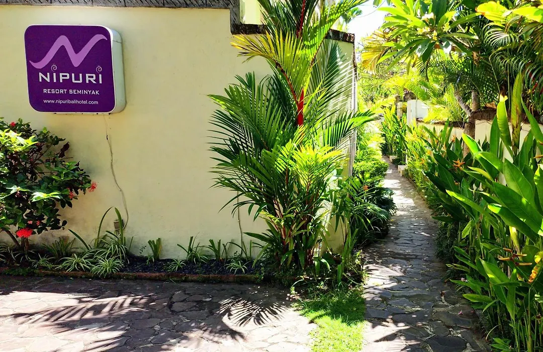 Nipuri Resort And Villas Seminyak-1