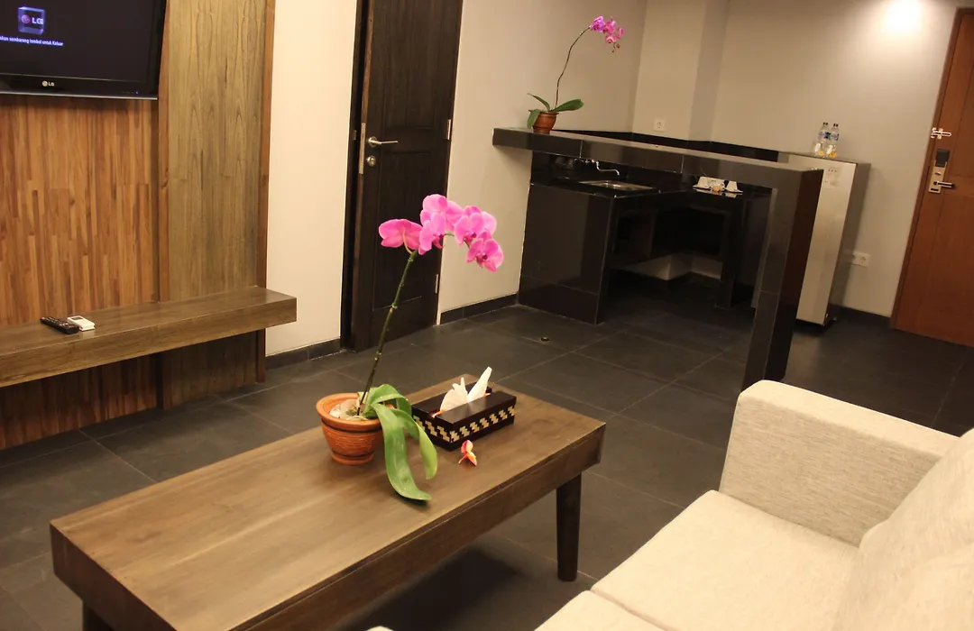 Palette Hotel Seminyak-1