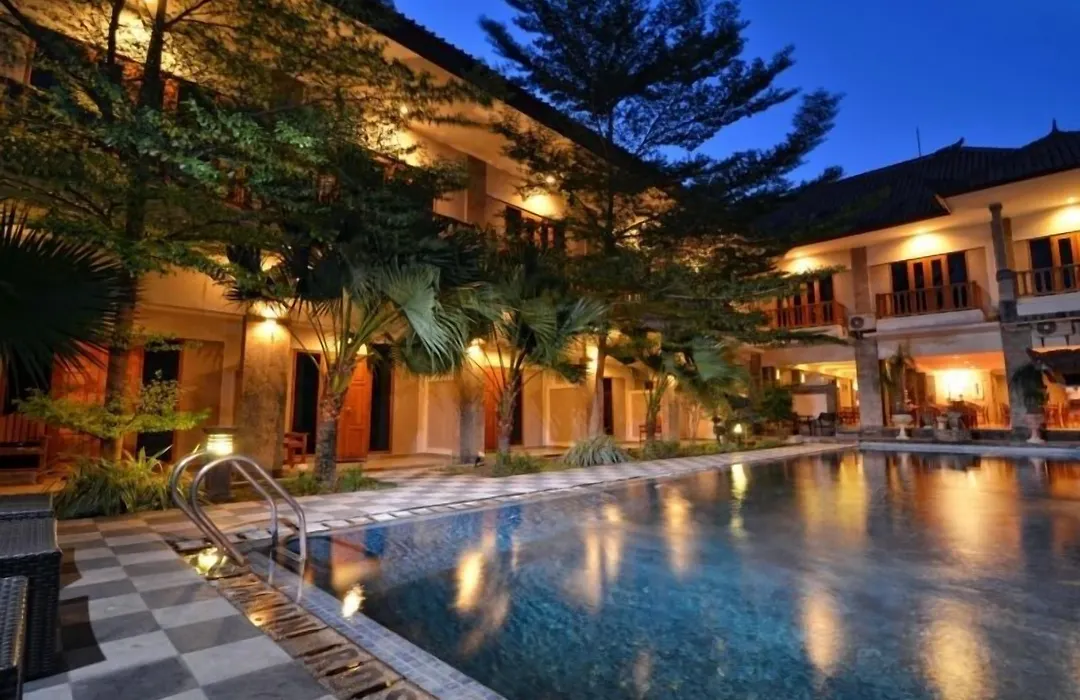 Taman Rosani Hotel & Villa-1