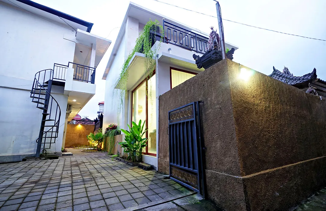 D'Pande Kuta-1