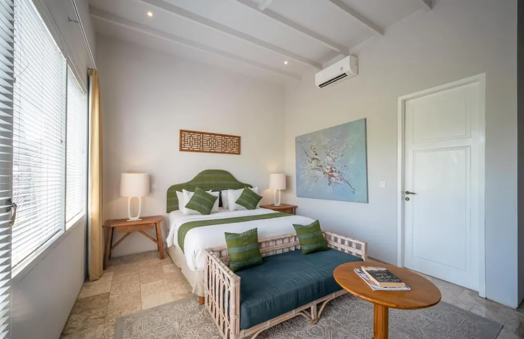 Room & Vespa 4 - Central Seminyak Near Beach-1