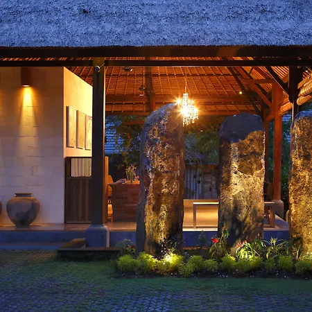 Villa Kayu Lama-2