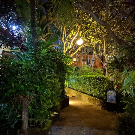 Okawati Boutique Bungalows-3