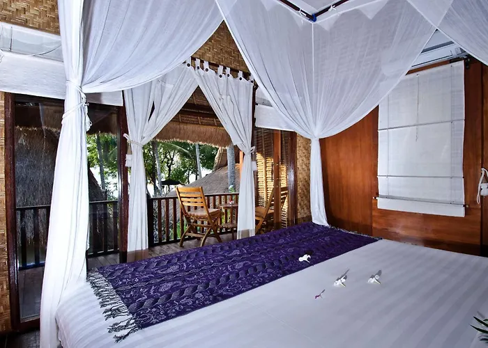 Lumbung Bali Huts Hotel Nusa Lembongan 