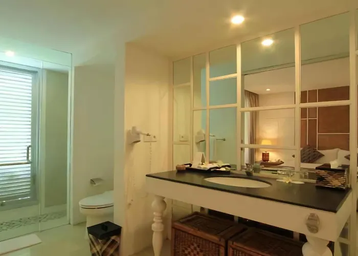 The Kanjeng Suites & Villas Seminyak