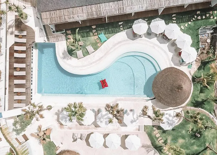 Canggu Village Accommodation
