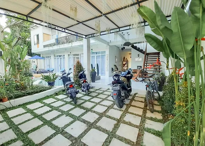 Griya Bstc Guest House At Desa Wisata Sanur Kauh
