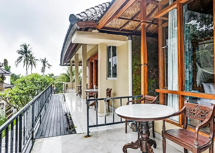 Oyo 90640 Agung Kartini Villa ウブド