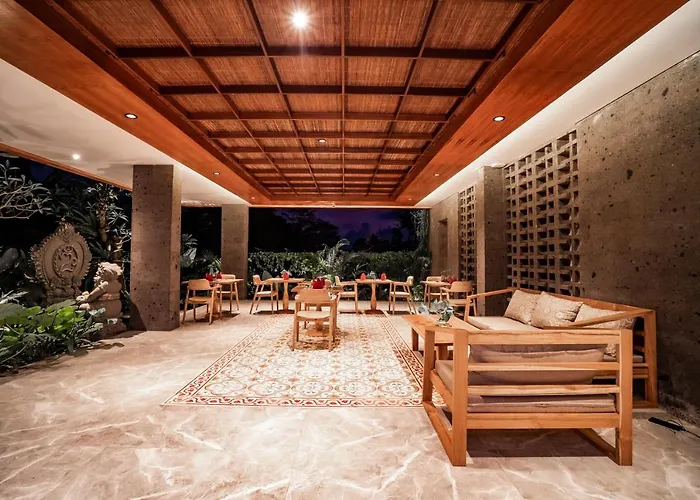Uma Shanti Villa By Mahaputra ウブド
