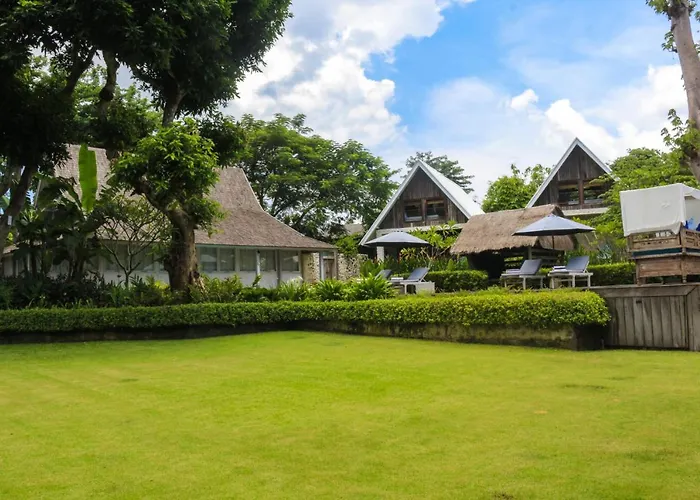 Chanteak Bali - White House 1 ジンバラン
