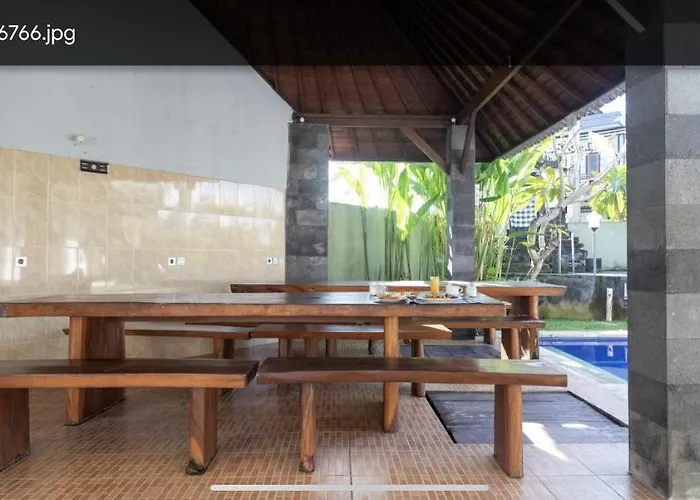 Cempaka Mas Guest House Canggu