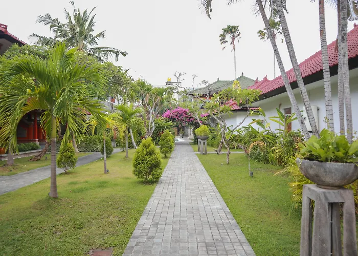 The Cakra Hotel Denpasar 