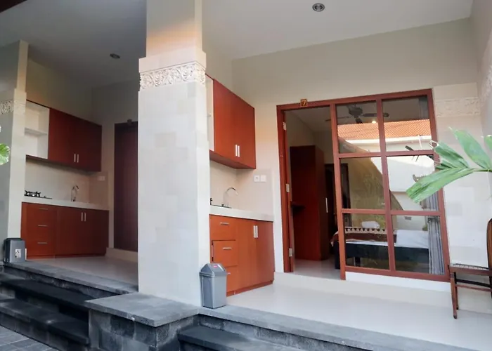 Sanata Homestay サヌール