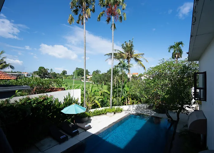 Umpadhi Canggu - un Hotel de 4 estrellas