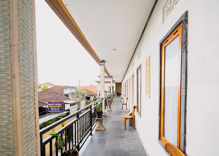 Guesthouse Cempaka Putih スミニャック