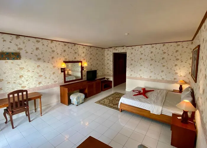 Bali Cozystay Beach Frontジンバラン
