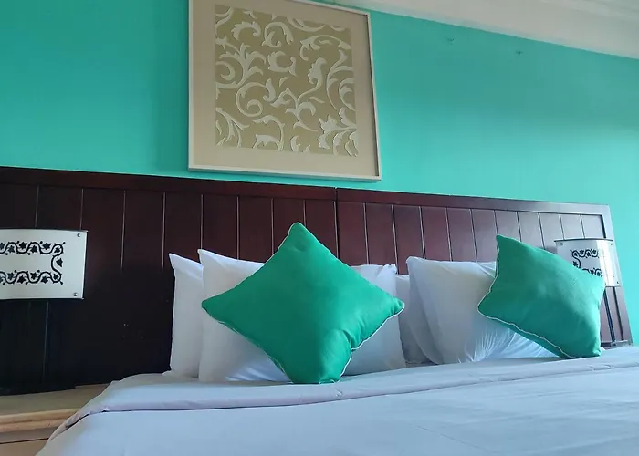 Kuta One Party Hotel