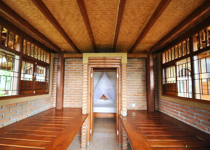 Puri Lumbung Cottages Restaurant & Spa Munduk