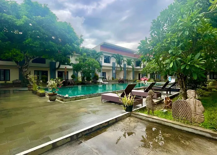 Ozz Hotel Kuta クタ