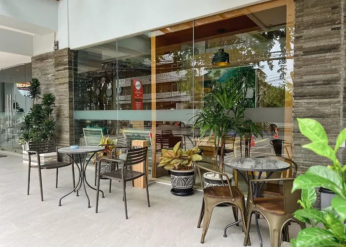 Kuta Majesty Hotel レギャン