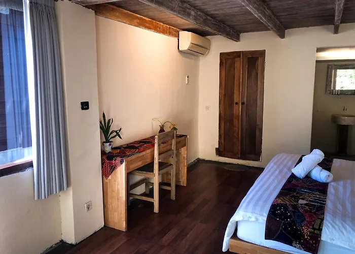 ヌサドゥア The Tree House Bed & Breakfast