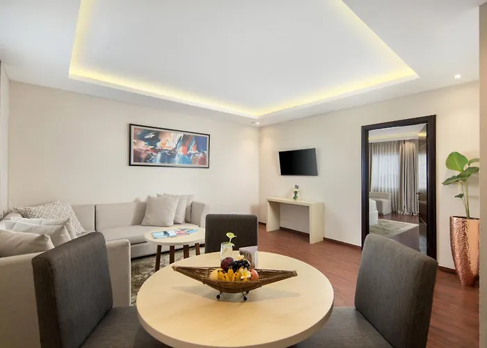 Four Star By Trans Hotel サヌール