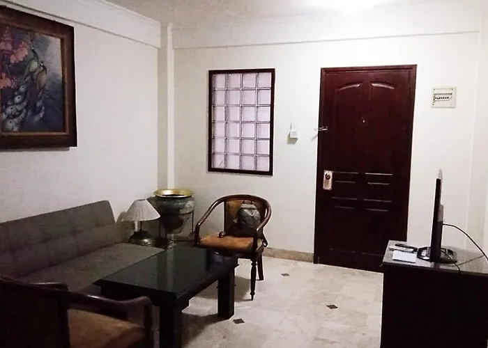 Suite Bedroom Legian By Dhmhotelier スミニャック