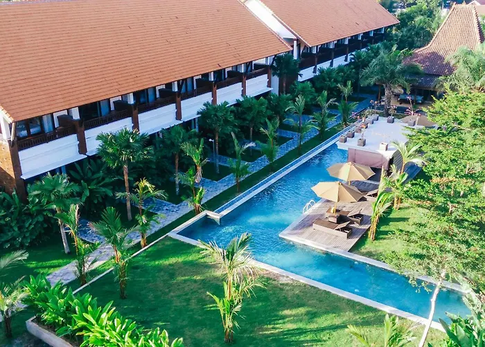 Griya Shanti Suites サヌール