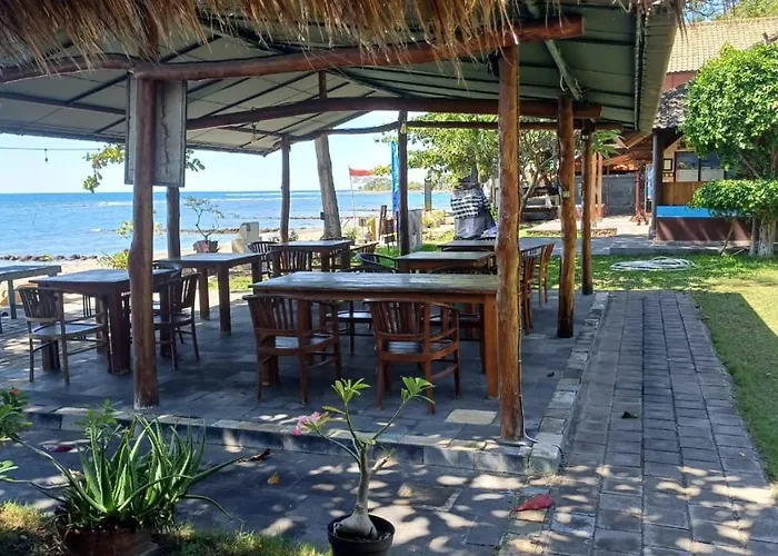 The Beach Bungalows & Turtle Sanctuary Pemuteran 