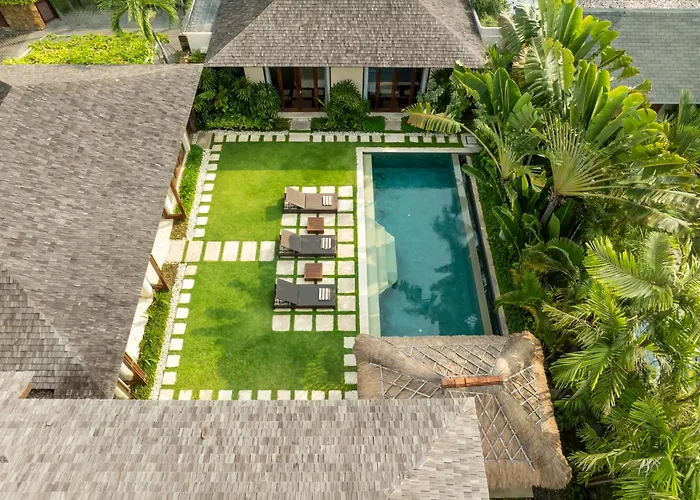 Villa The Suar Seminyak By Nakula