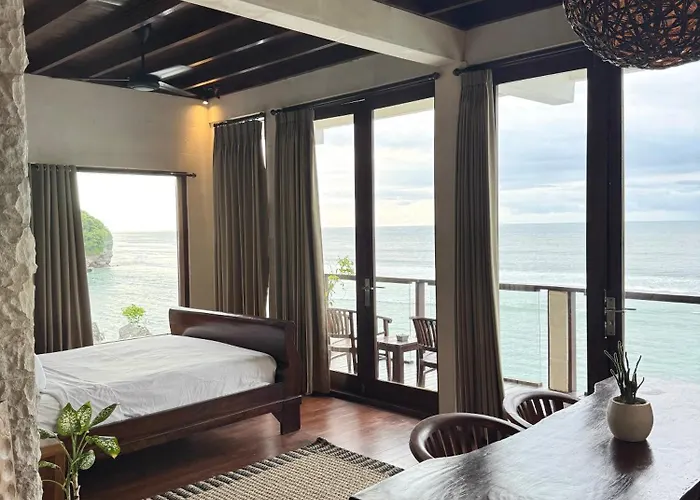 Bale Bingin Beachfront Stay Uluwatu 