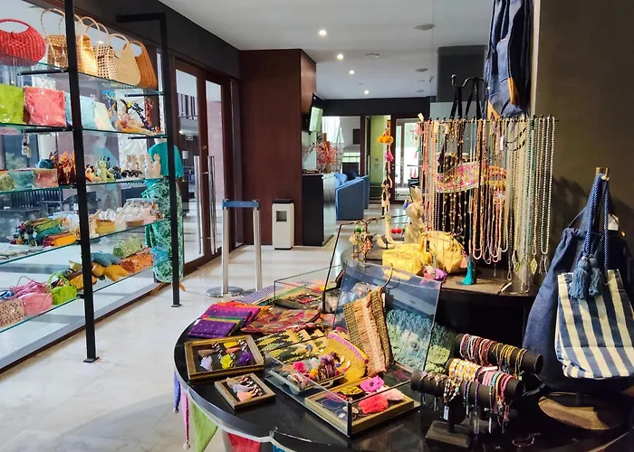 Jimbaran (Bali) hotels near Monument Veteran