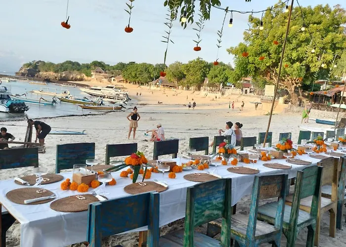 Molamola House Hotel Nusa Lembongan