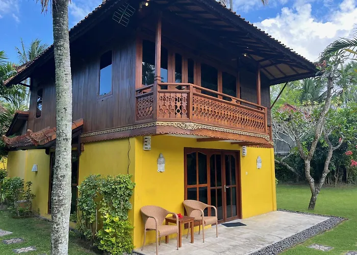 Kura Kura Villas & Candidasa Mini Golf mit Pool