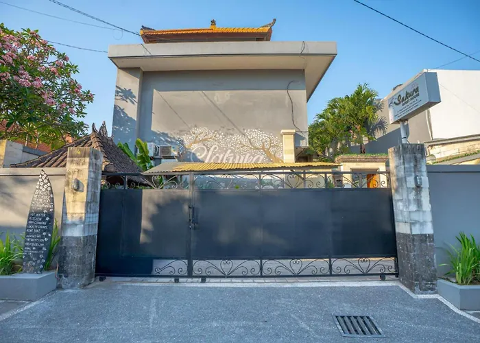 Sakura Guest House Canggu