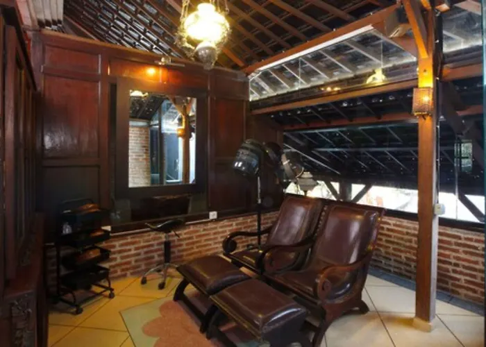 Putu Bali Villa And Spa スミニャック