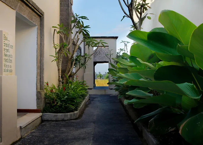Boutique Alam Puisi Villa Ubud
