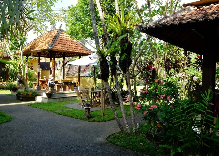 Jati 3 Bungalows Ubud 