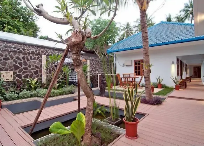 Lovina Oasis Hotel