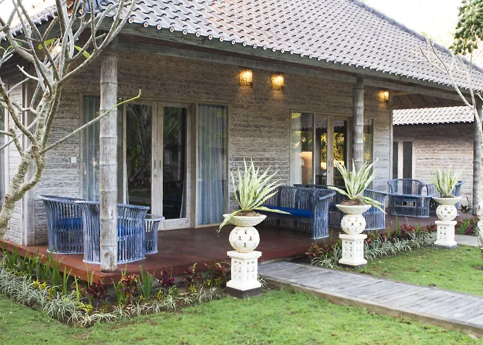 The Palm Grove Villas Nusa Lembongan  - 4 star Hotel