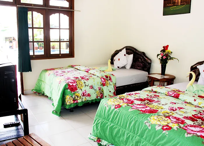Warung Coco Hostel Kuta Lombok