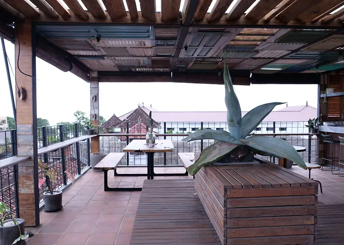 Hostel H-ostel Bali Kuta Lombok