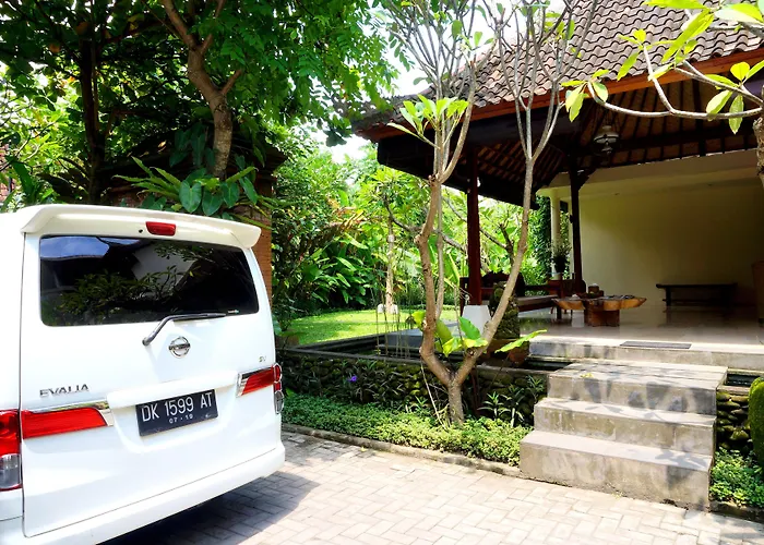 Sapodilla Ubud - 4 star Hotel