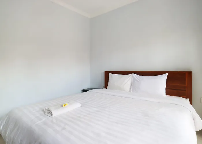 The Wina Echo Beach Guesthouse By Zuzu クタ