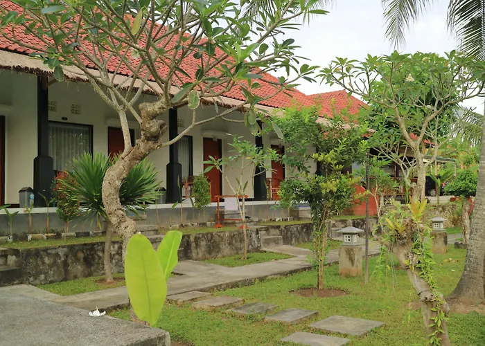 Mamaras Guest House Sakti