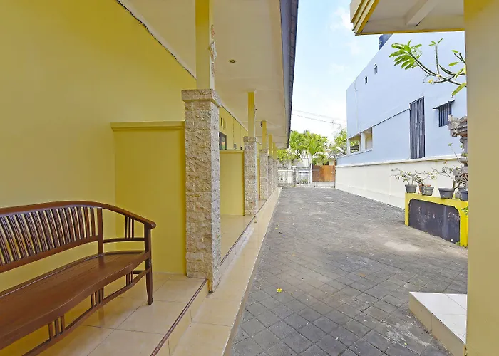 Oyo 91485 Agung Parigata Residence ジンバラン
