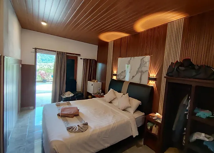 Adila Warung And Homestay Munduk